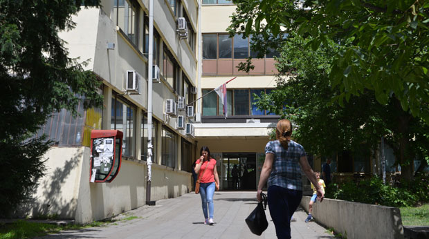 ПАЦИЈЕНТ ЈЕ ЗАРАЗИО: Педијатар Дома здравља у Новом Саду оболела од морбила